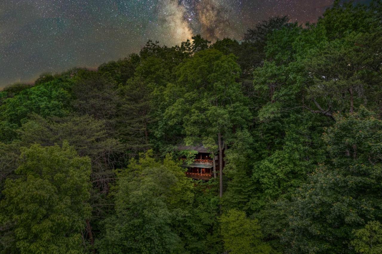 Secluded Sunrise Ridge-10 Min From Blue Ridge, King Beds, Hot Tub, 2 Porches, Fireplace Wood Burning, Mountain View, Cozy Buitenkant foto