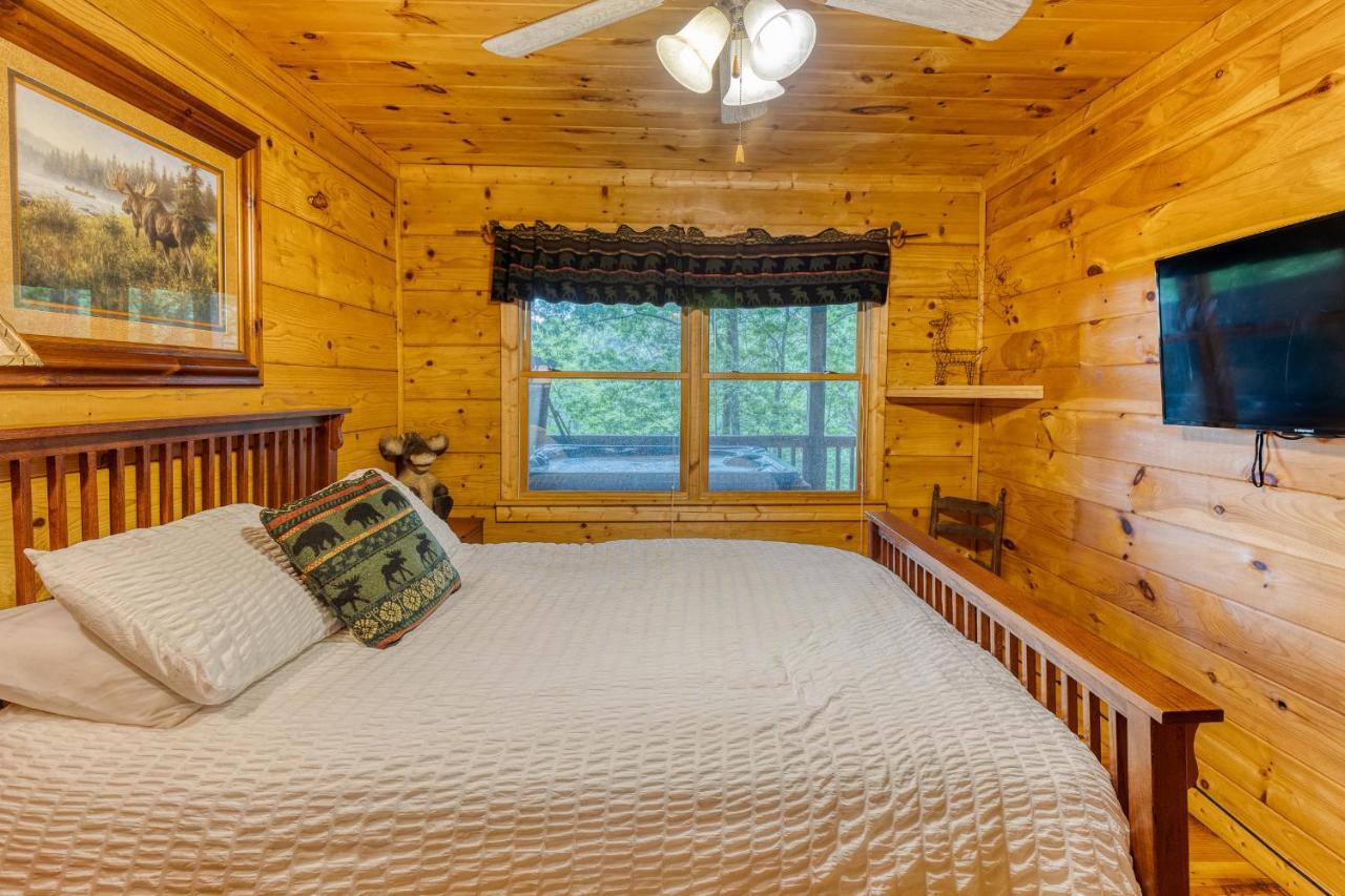 Secluded Sunrise Ridge-10 Min From Blue Ridge, King Beds, Hot Tub, 2 Porches, Fireplace Wood Burning, Mountain View, Cozy Buitenkant foto