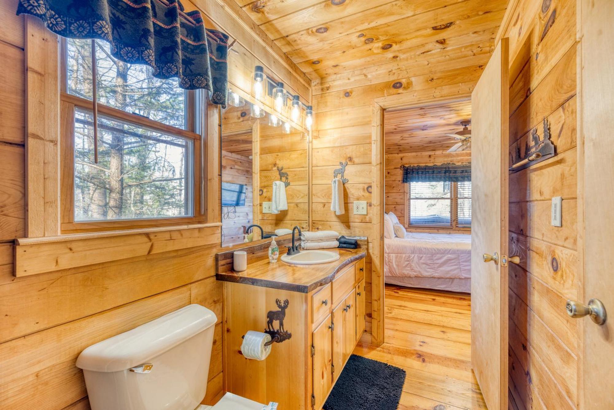 Secluded Sunrise Ridge-10 Min From Blue Ridge, King Beds, Hot Tub, 2 Porches, Fireplace Wood Burning, Mountain View, Cozy Buitenkant foto